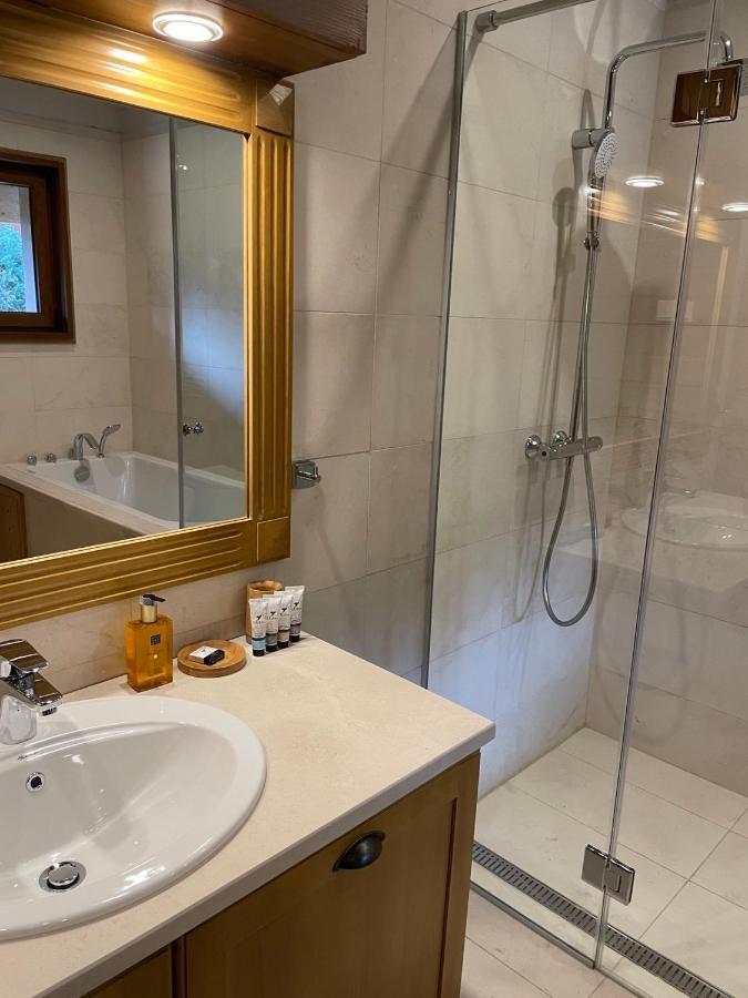 Villa Naya, Pirin Golf & Spa 班斯科 外观 照片